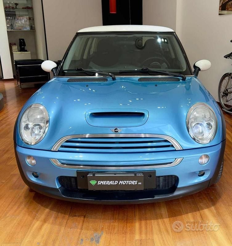 Usata Mini Cooper S 163 CV (119 kW) 2002 Azzurro Utilitaria