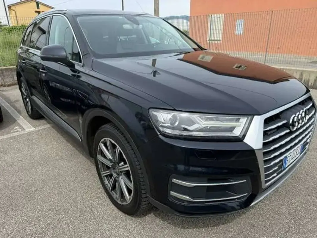 Usata Audi Q7 Business Plus 272 CV (200 kW) 2016 Nero SUV