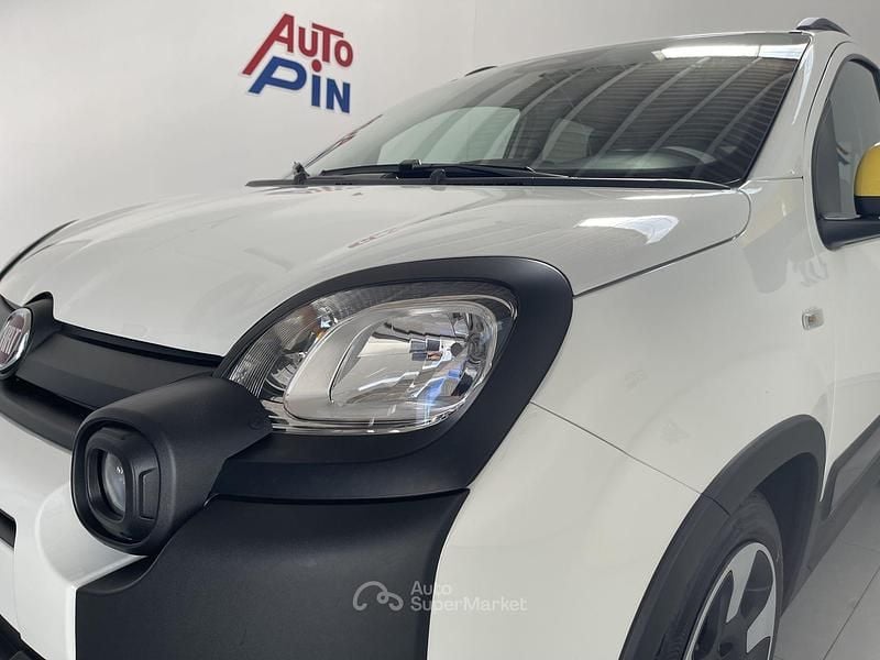 Usata Fiat Panda S 70 CV (51 kW) 2025 Bianco Utilitaria