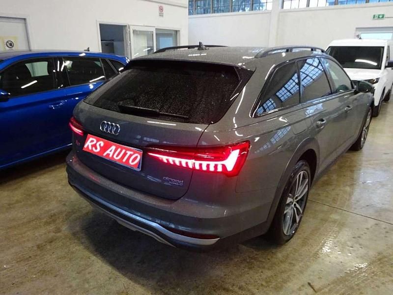 Usata Audi A6 Allroad Ambiente 204 CV (150 kW) 2022 Grigio cronos Station wagon