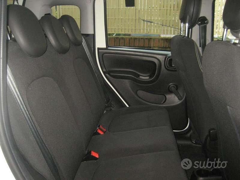 Usata Fiat Panda Cross Cross 69 CV (50 kW) 2023 Bianco Utilitaria
