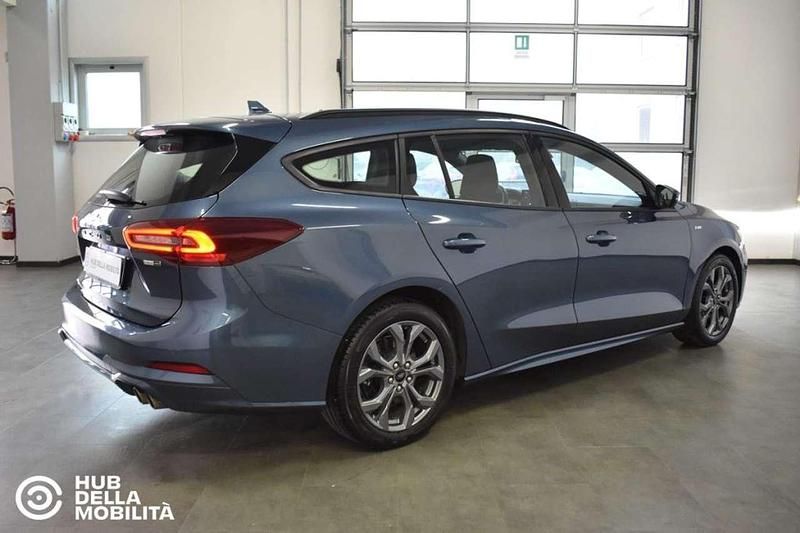 Usata Ford Focus ST-Line 125 CV (91 kW) 2023 Blu Station wagon