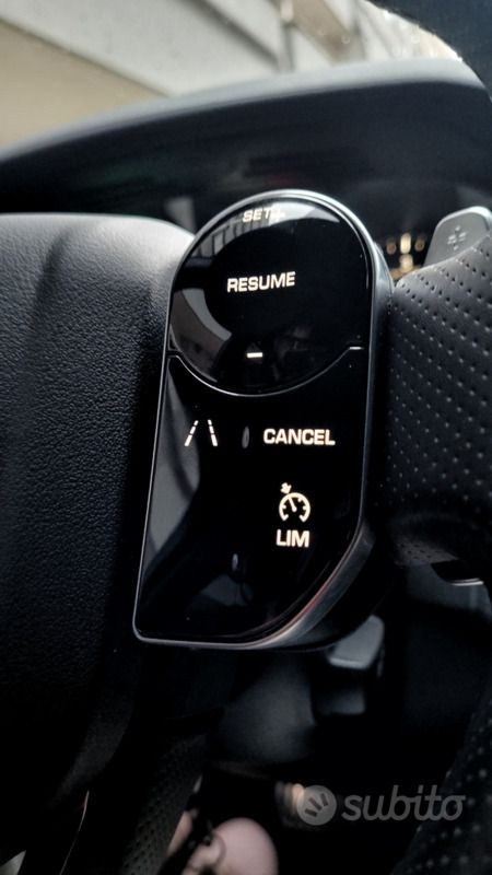 Usata Land Rover Range Rover Velar 180 CV (132 kW) 2020 Nero SUV