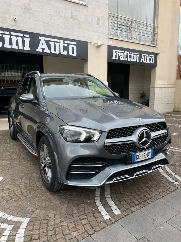 Usata Mercedes GLE300 Premium 245 CV (180 kW) 2020 Grigio SUV