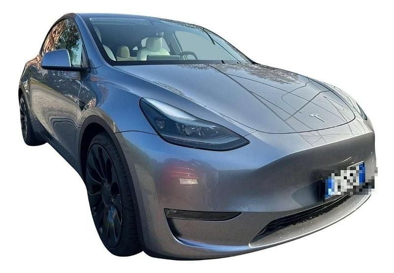 Usata Tesla Model Y Performance 392 kW (534 CV) 2024 Grigio scuro SUV
