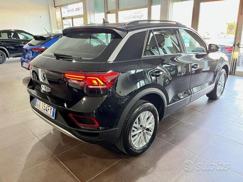 Usata VW T-Roc Edition 116 CV (85 kW) 2024 Grigio SUV
