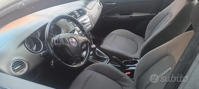Usata Fiat Bravo 120 CV (88 kW) 2010 Utilitaria