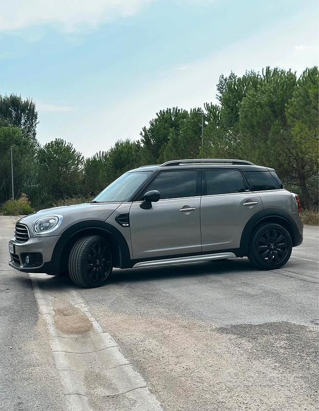 Usata Mini Cooper Countryman 150 CV (110 kW) 2017 Grigio SUV