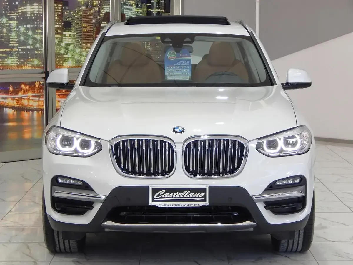 Usata BMW X3 Luxury Line 190 CV (139 kW) 2021 Bianco SUV