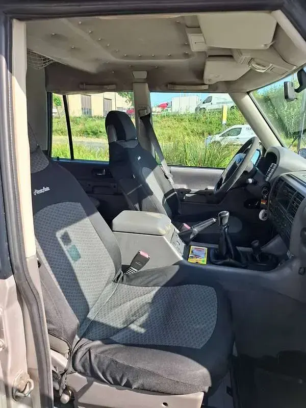 Usata Land Rover Discovery 2 139 CV (102 kW) 2000 Grigio SUV