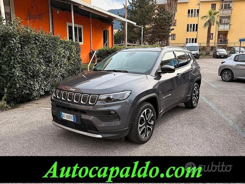 Grigio Usata 2022 Jeep Compass Limited SUV | 19.500 € (Buon prezzo) - Immagine 1/4