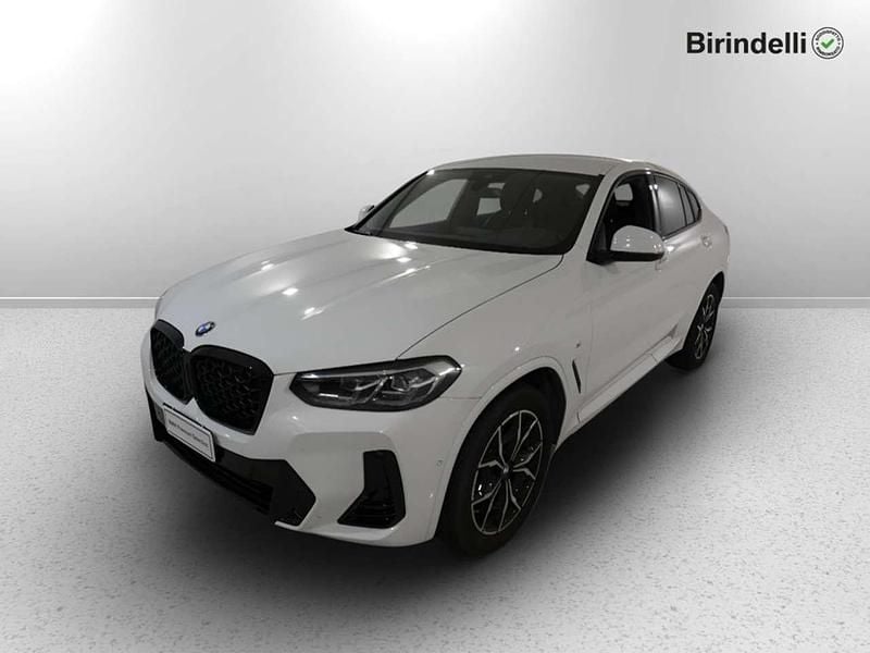 Bianco Usata 2023 BMW X4 Comfort Edition SUV | 52.500 € (Buon prezzo) - Immagine 1/3