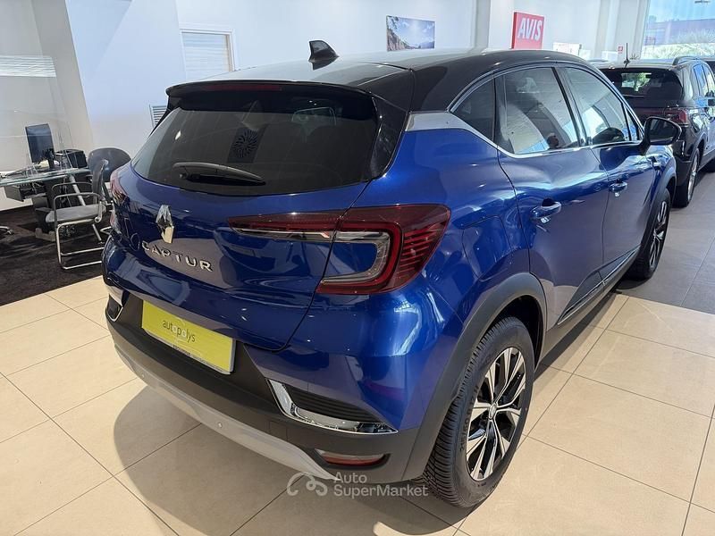 Usata Renault Captur Techno 91 CV (66 kW) 2024 Blu/azzurro SUV