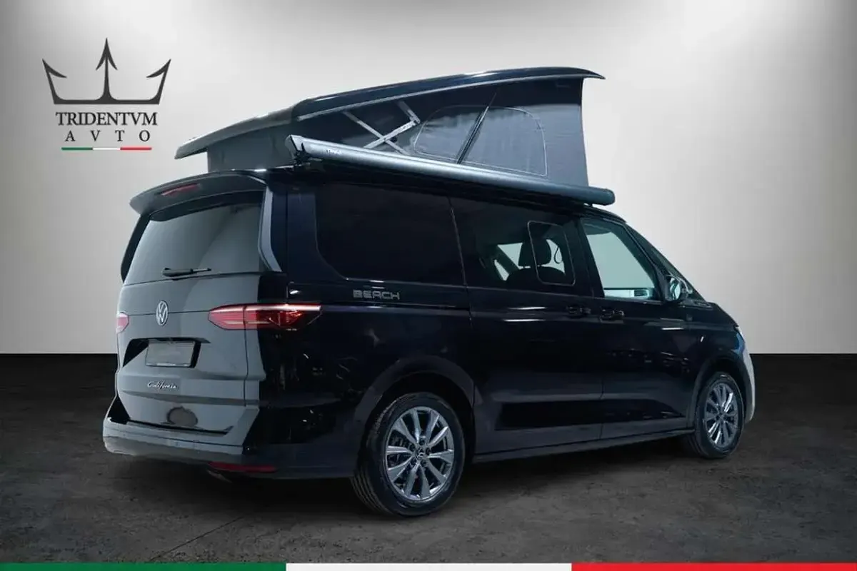 Nuova VW California Beach 150 CV (110 kW) 2026 Nero Furgone