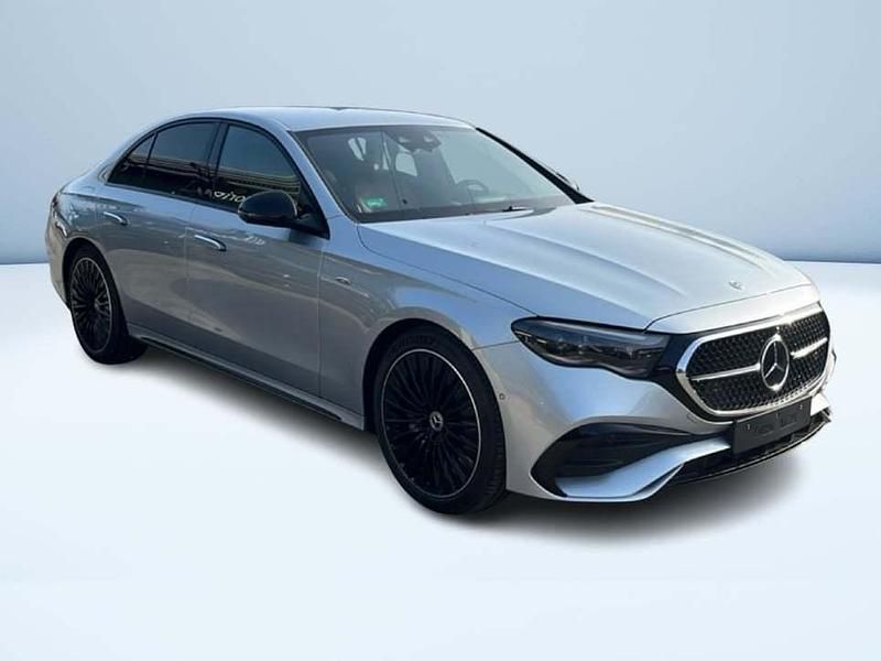 Nuova Mercedes E300 Advanced Plus 197 CV (144 kW) 2026 Argento Berlina