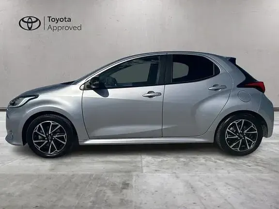 Usata Toyota Yaris Lounge 2022 Grigio Utilitaria