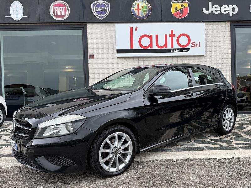 Nero Usata 2013 Mercedes A180 Tre volumi | 10.900 € (Molto cara) - Immagine 1/4