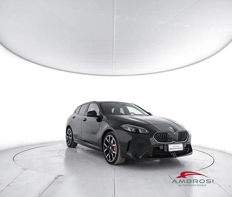 Gebraucht BMW 118 M Sport 150 PS (110 kW) 2025 Grau Kleinwagen