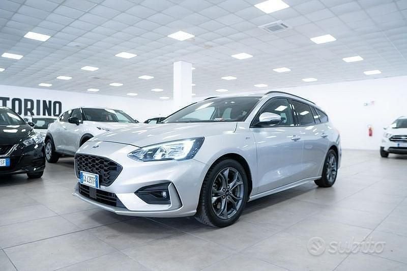 Usata Ford Focus ST-Line 120 CV (88 kW) 2020 Null Station wagon