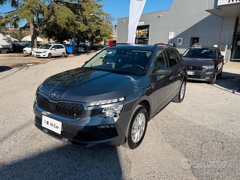 Grigio Usata 2025 Skoda Kamiq Selection SUV | 18.400 € (Ottimo prezzo) - Immagine 1/4