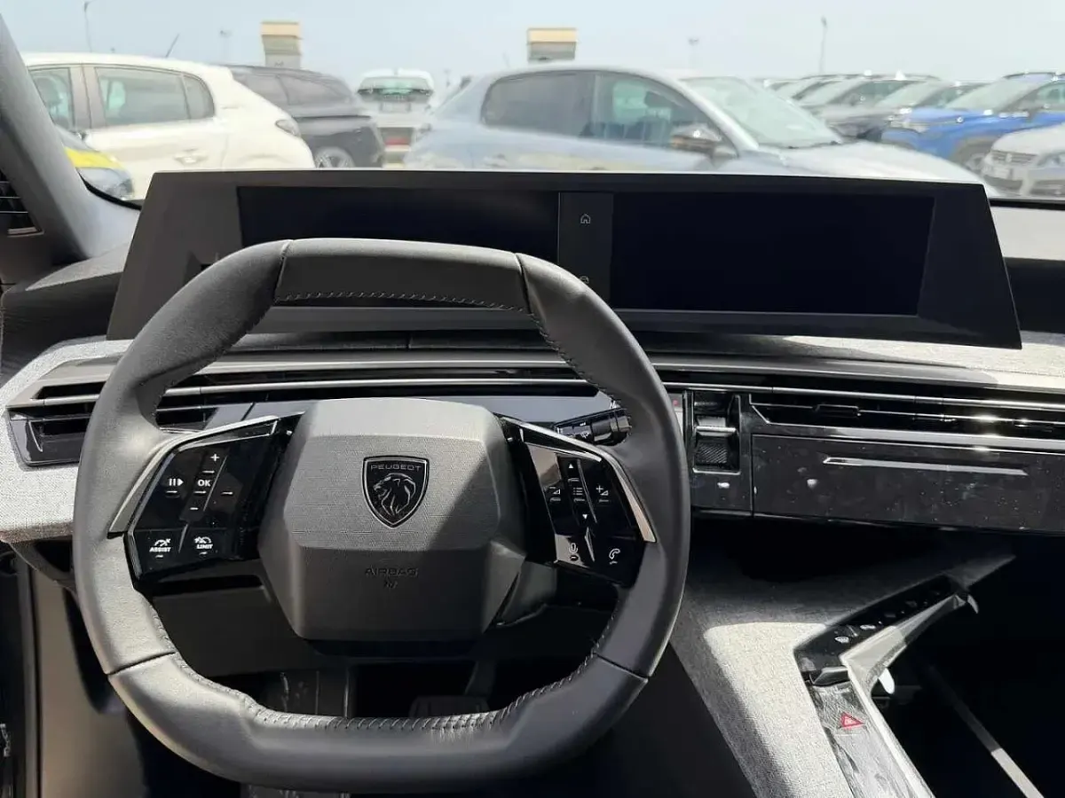 Nuova Peugeot 3008 Allure 195 CV (143 kW) 2025 Grigio SUV
