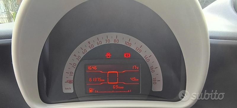Usata Smart ForFour 71 CV (52 kW) 2018 Nero Utilitaria