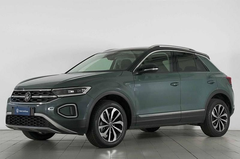 Usata VW T-Roc Style 110 CV (80 kW) 2023 Verde SUV