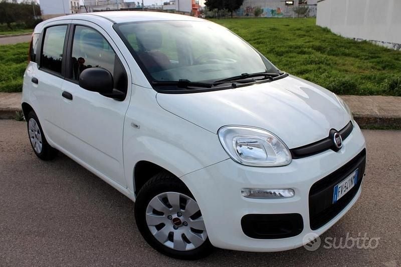 Usata Fiat Panda 69 CV (50 kW) 2019 Bianco Utilitaria