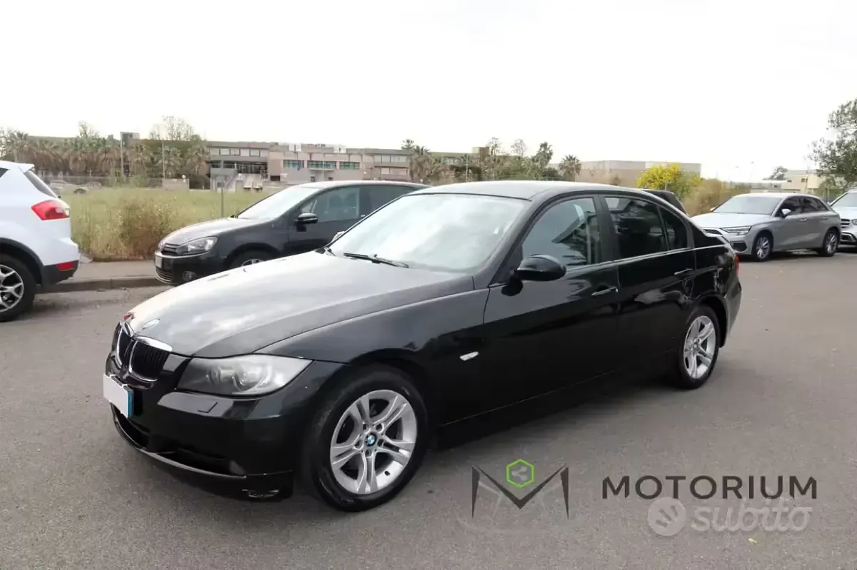 Begagnad BMW 320 177 HK (130 kW) 2007 Sedan