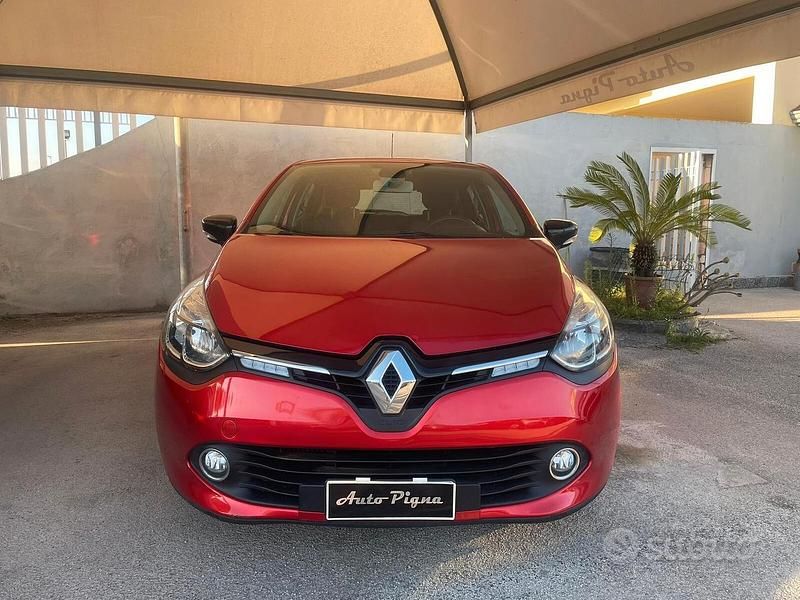 Usata Renault Clio IV 90 CV (66 kW) 2016 Rosso Berlina