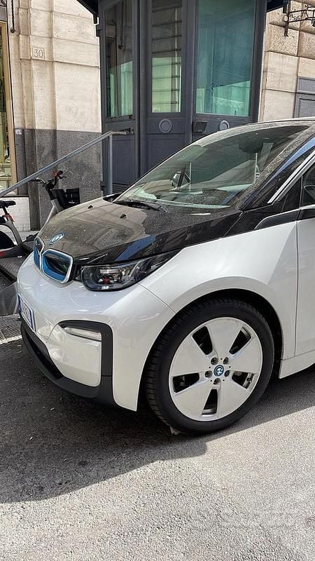 Usata BMW i3 135 kW (184 CV) 2021 Bianco Utilitaria