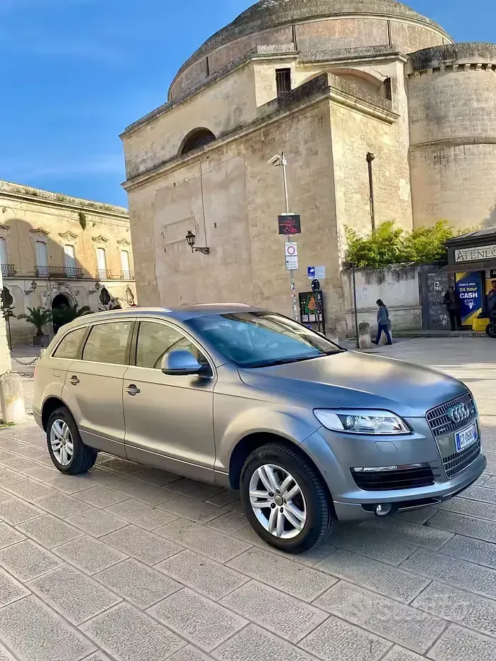 Usata Audi Q7 233 CV (171 kW) 2007 Grigio SUV