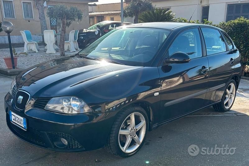 Usata Seat Ibiza Reference 64 CV (47 kW) 2006 Nero Utilitaria