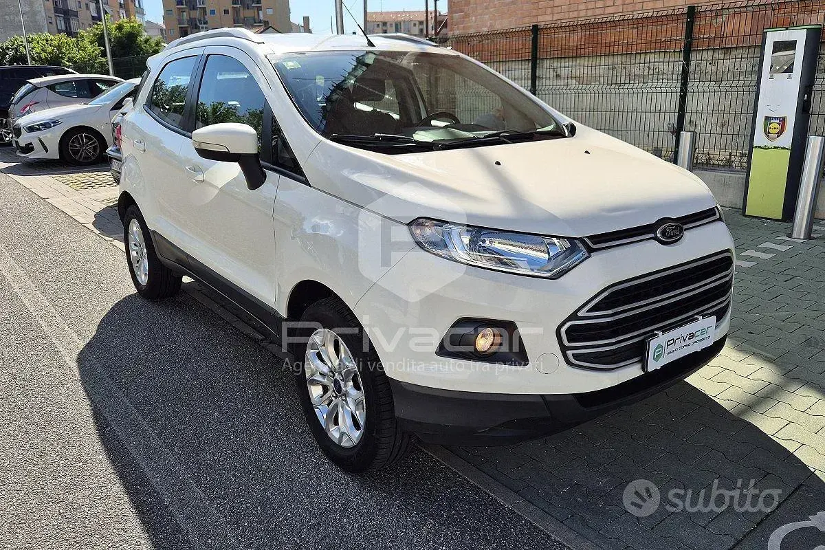 Usata Ford Ecosport 125 CV (91 kW) 2015 Bianco SUV