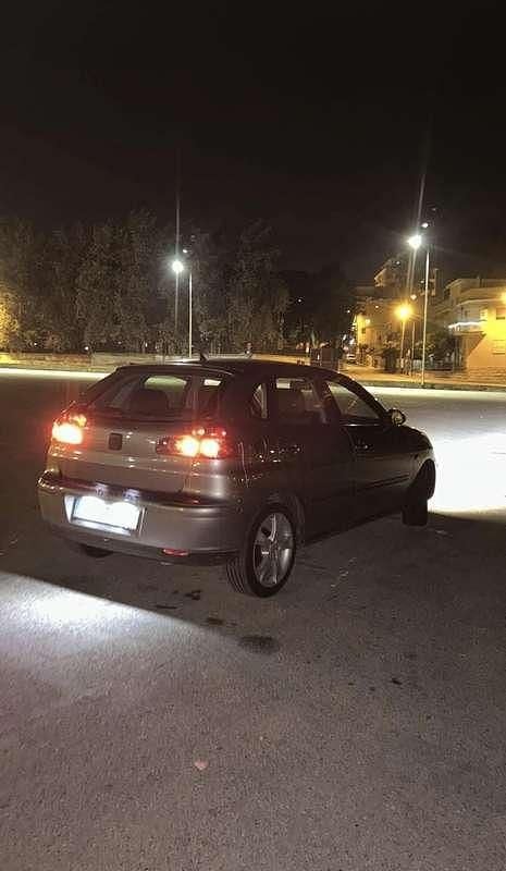 Usata 2006 Seat Ibiza Berlina | 2000 € (Buon prezzo) - Immagine 1/4