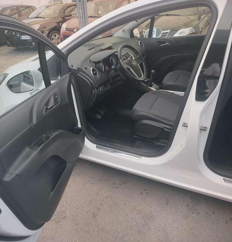 Usata Opel Meriva Cosmo 120 CV (88 kW) 2014 Monovolume