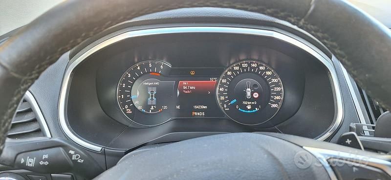 Usata Ford Edge 210 CV (154 kW) 2016 Nero SUV