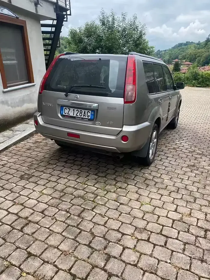 Usata Nissan X-Trail 136 CV (100 kW) 2006 SUV