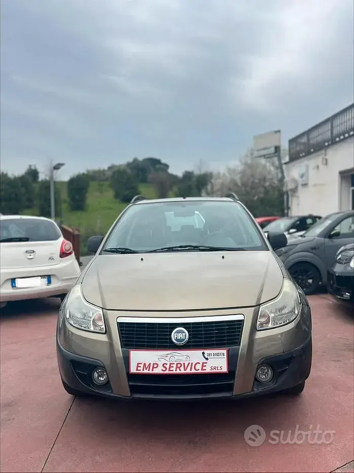 Usata Fiat Sedici Emotion 107 CV (78 kW) 2007 SUV