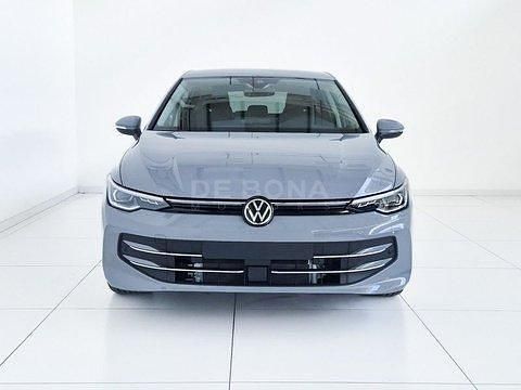 Grigio Nuova 2026 VW Golf Style Tre volumi | 37.100 € (Buon prezzo) - Immagine 1/4