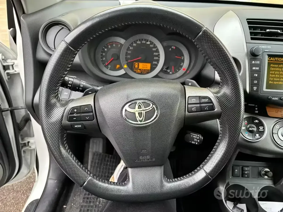 Usata Toyota RAV4 150 CV (110 kW) 2012 Bianco SUV