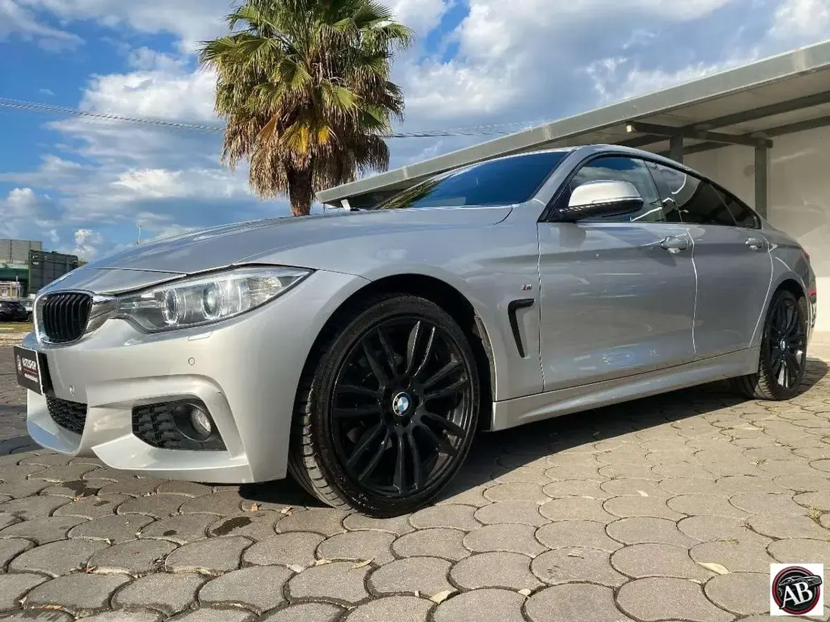 Usata BMW 420 Coupé M Sport 186 CV (136 kW) 2015 Grigio chiaro Coupé