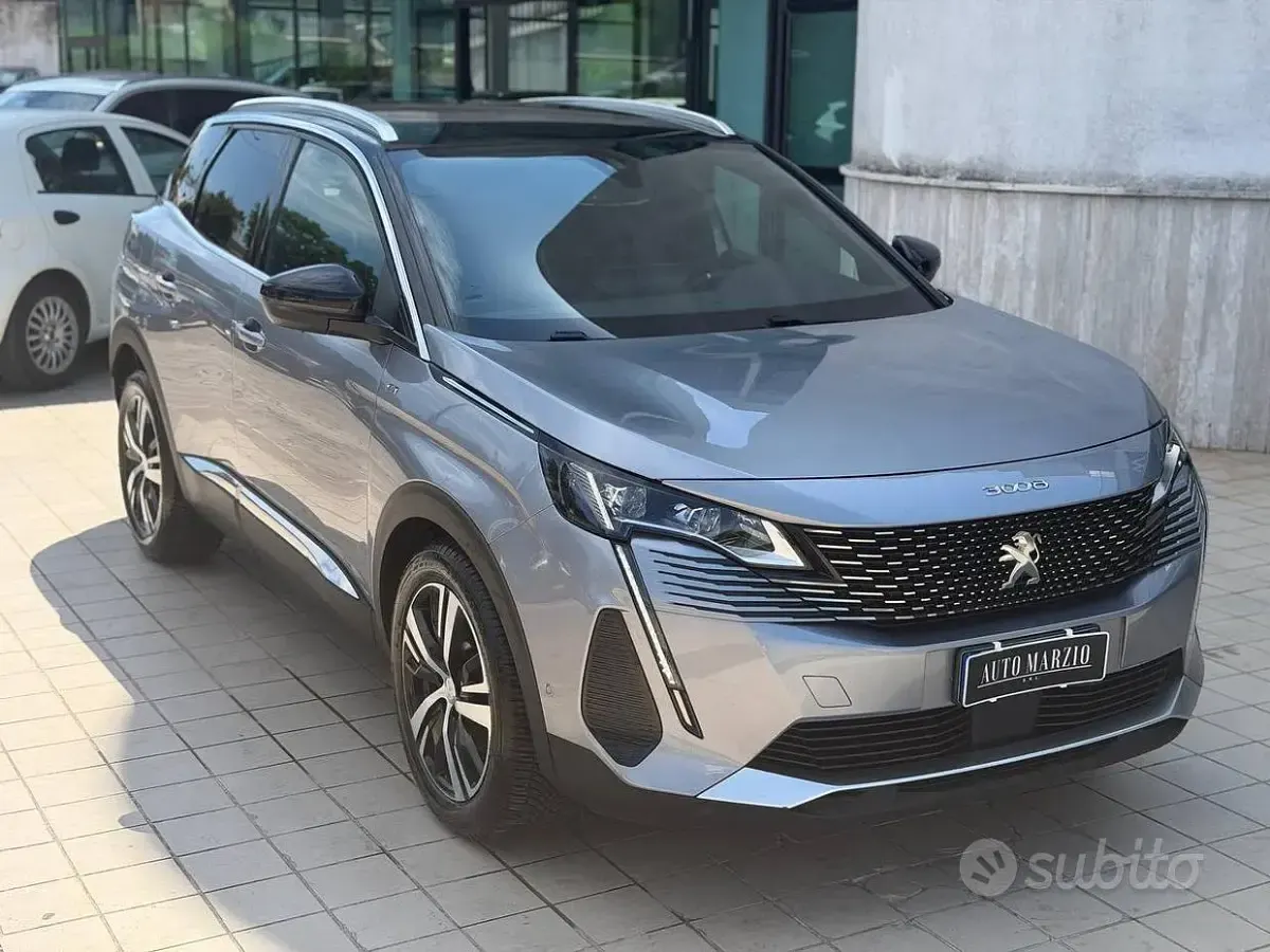 Usata Peugeot 3008 GT 131 CV (96 kW) 2023 Grigio SUV