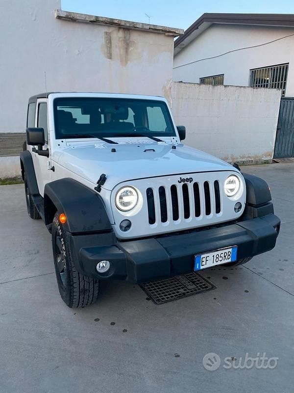 Usata Jeep Wrangler 2011 SUV