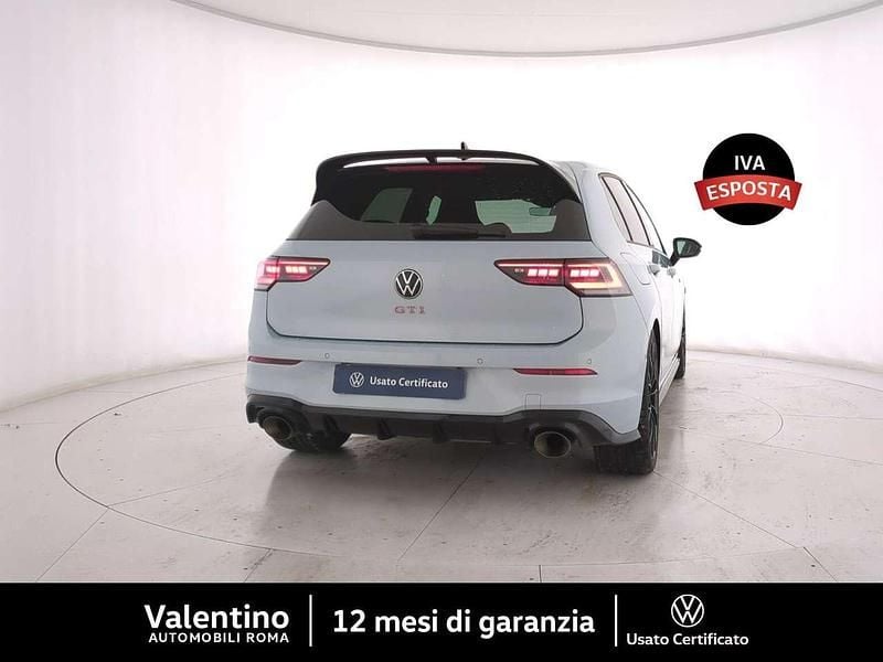 Usata VW Golf VIII GTI 300 CV (220 kW) 2025 Blu/azzurro Berlina
