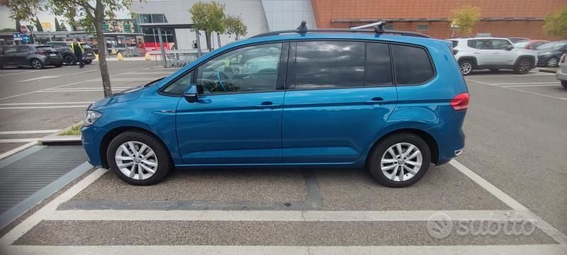 Usata VW Touran 150 CV (110 kW) 2018 Blu Monovolume