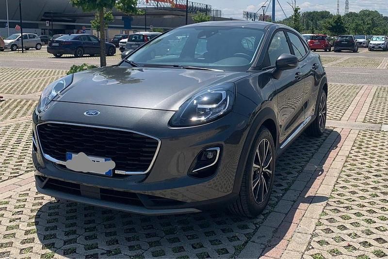 Usata Ford Puma Titanium 125 CV (91 kW) 2023 Grigio SUV