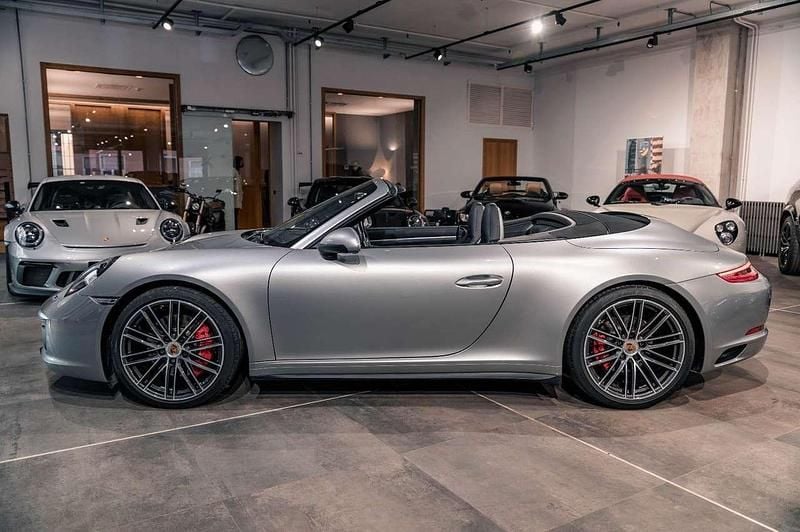 Usata Porsche 911 Carrera 4S Cabriolet 420 CV (308 kW) 2017 Argento Cabrio