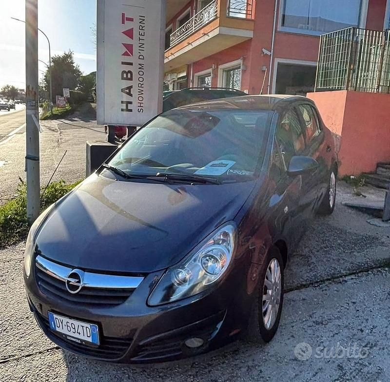 Usata Opel Corsa Enjoy 80 CV (58 kW) 2008 Blu Utilitaria
