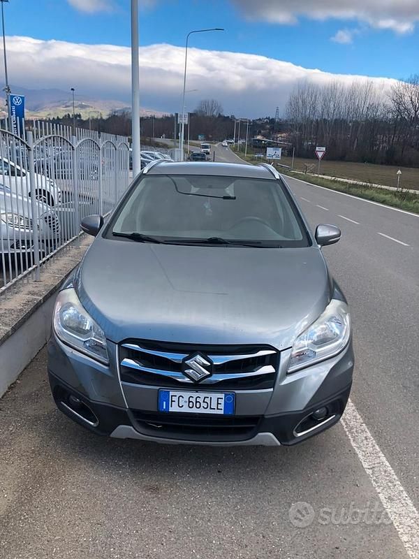 Usata Suzuki SX4 S-Cross 2015 Grigio SUV